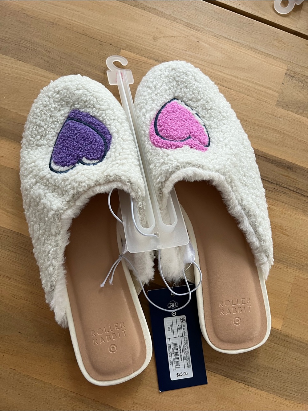 NWT Roller Rabbit x Target Women's disco hearts wave fuzzy house slipper Size M